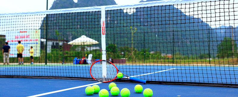 sân tennis tại Serena Resort