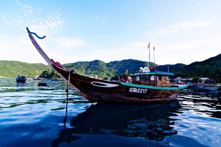 Bảng giá vé đi Cù Lao Chàm, lặn biển, thuê thuyền – mua ở đâu?