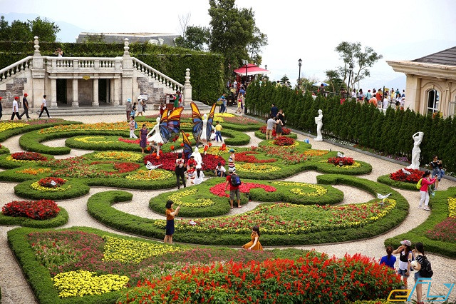 Cẩm nang du lịch Cầu Bàn Tay ở Đà Nẵng: vườn hoa le jardin D'Amour