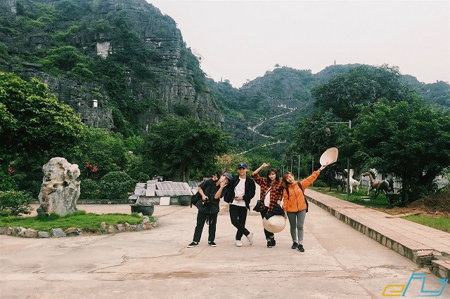 Kinh nghiệm du lịch Hang Múa Ninh Bình