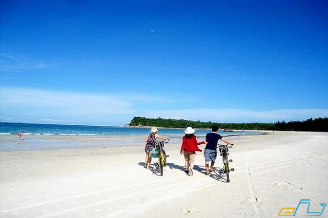 Kinh nghiệm du lịch Quan Lạn chi tiết, giá rẻ 2019