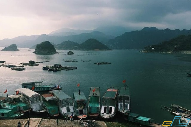 cẩm nang du lịch hồ Thung Nai bằng thuyền
